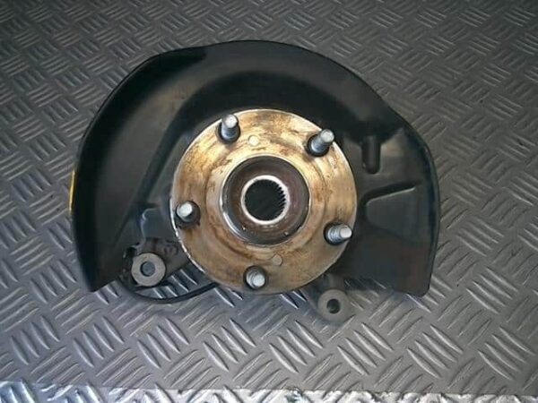 Front Hub Toyota Mark ii