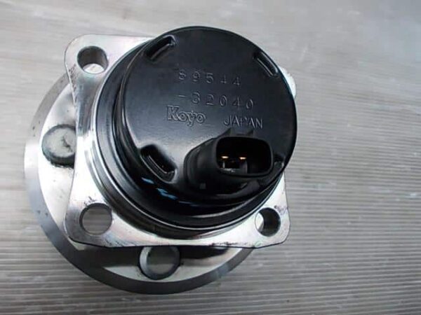 Rear Hub Toyota Probox