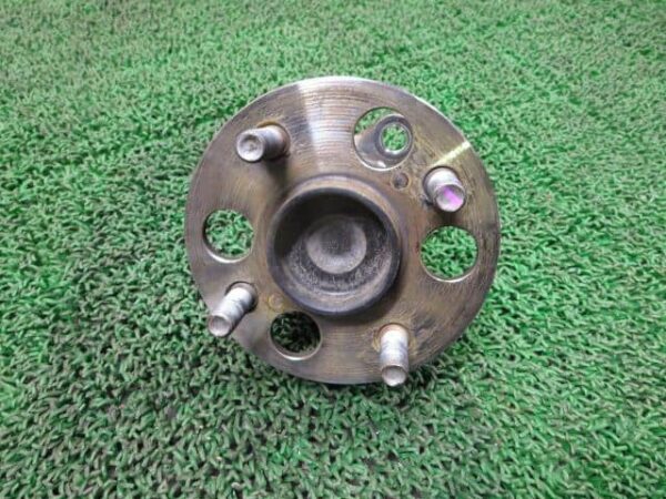 Rear Hub Toyota Vitz