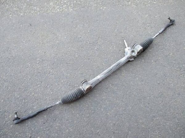 Steering rack Toyota Belta