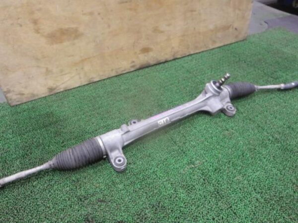 Steering rack Toyota Premio 240