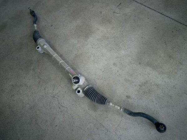 Steering rack Toyota Rumion