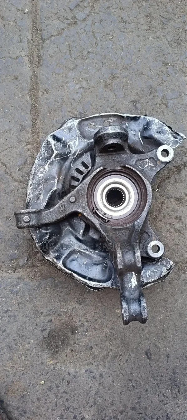 Front Hub Toyota Premio 260