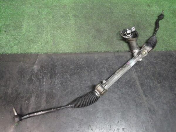 Steering rack Toyota vitz