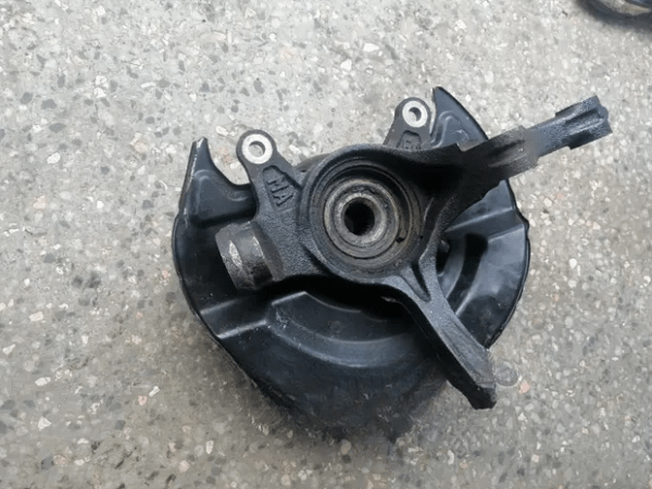 Front Hub Honda Stream