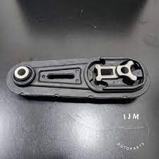 Engine Mounting Nissan Juke
