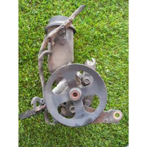 Power steering pump Toyota 1NZ