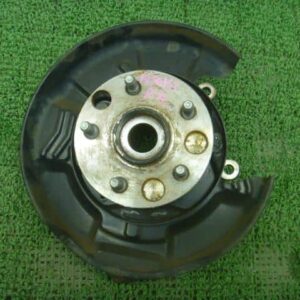 Rear Hub Toyota Mark ii