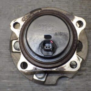 Rear Hub Toyota Noah