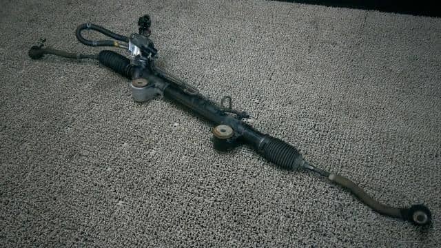 Steering rack Mitsubishi lancer fuga