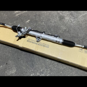 Steering rack Toyota land cruiser V8 200 series