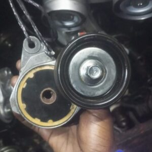 Toyota 1UR Tensioner