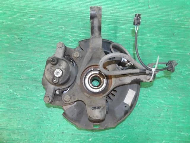 Front Hub Toyota Probox
