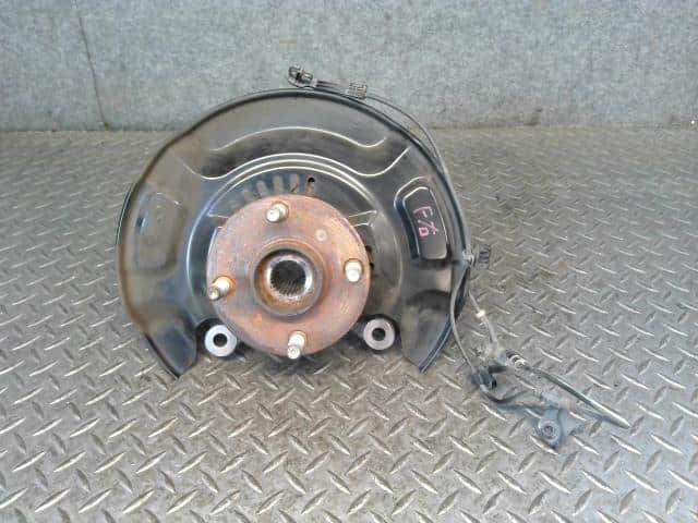Front Hub Toyota Fielder Wish Allion