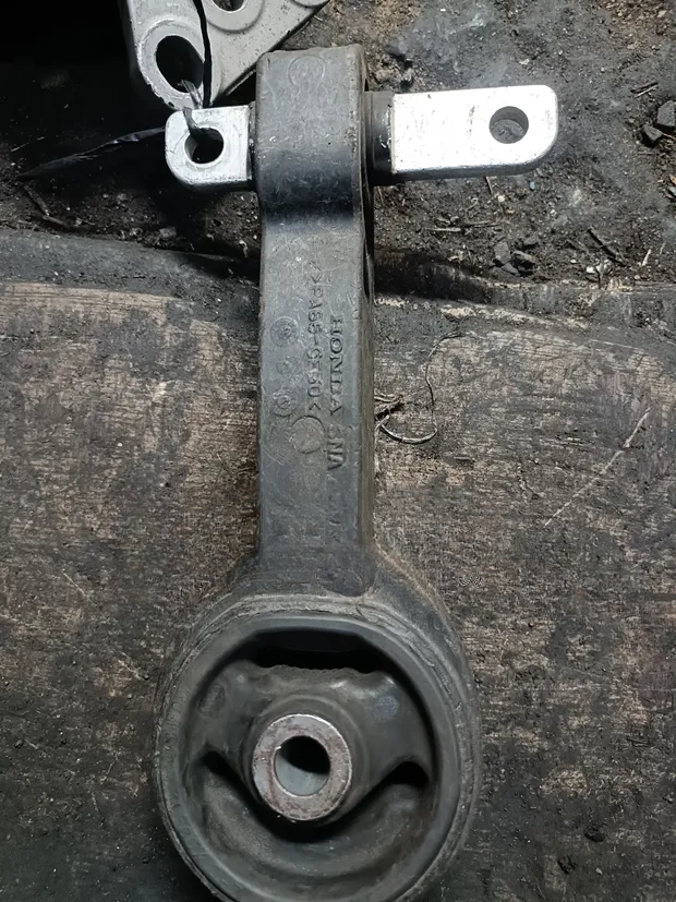 Gearbox Mounting Honda Stream